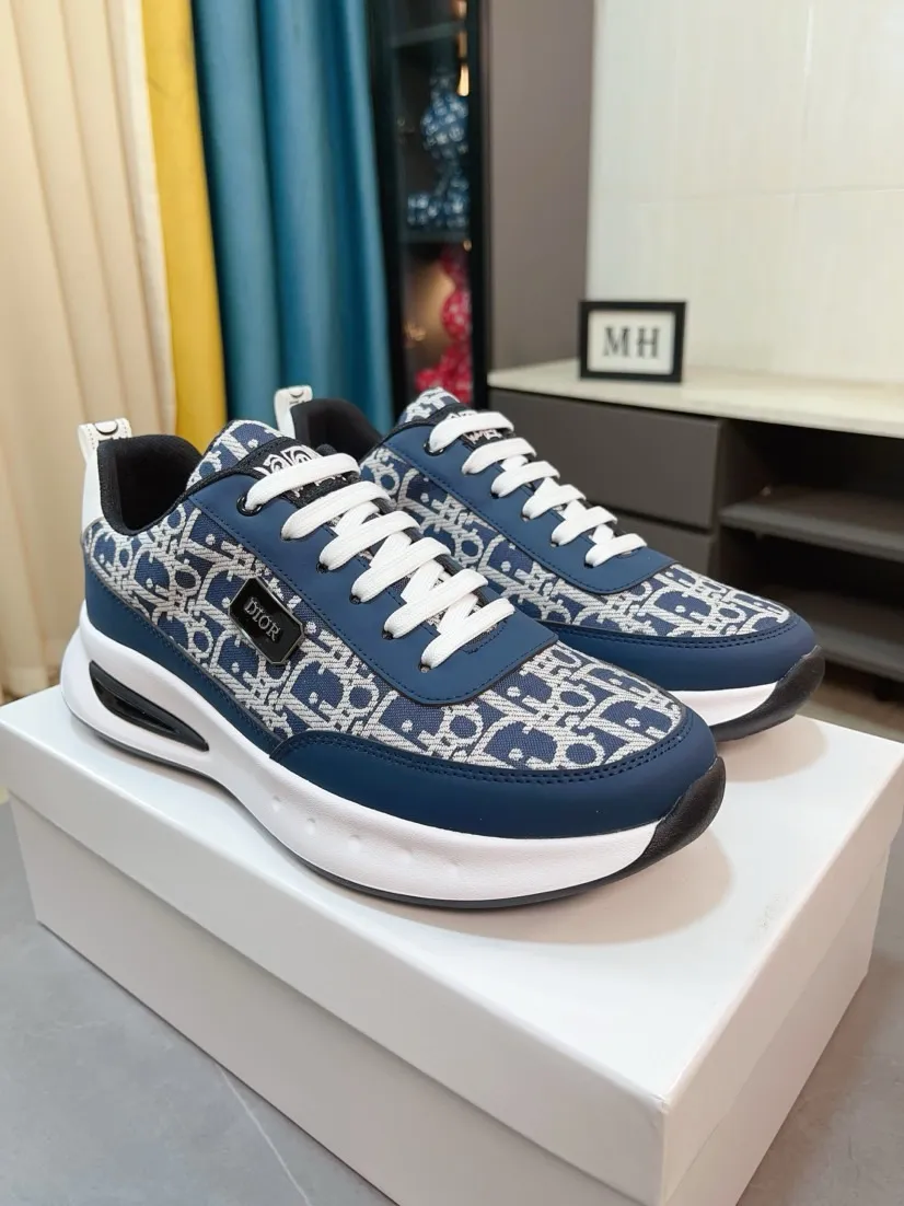 Men's men's shoes 💰440🌹🌹【Dior】Best-selling official website world premiere🔝High-end men's shoes brand official website latest series: The upper is made of imported cowhide with specially designed fabrics➕Mesh breathable lining. Make walking more convenient and comfortable! Compared with the official quality, Midea’s 1:1 replica. Create a fashionable personality to set off your uniqueness! A must-have for trendy men! Classic style. Men's sizes: 38-44.